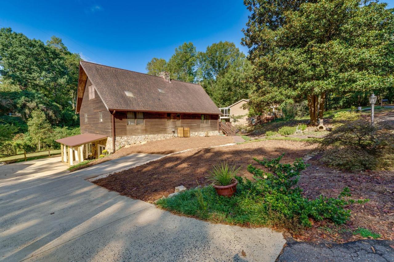 Pet-Friendly Hickory Vacation Rental With Fire Pit! المظهر الخارجي الصورة